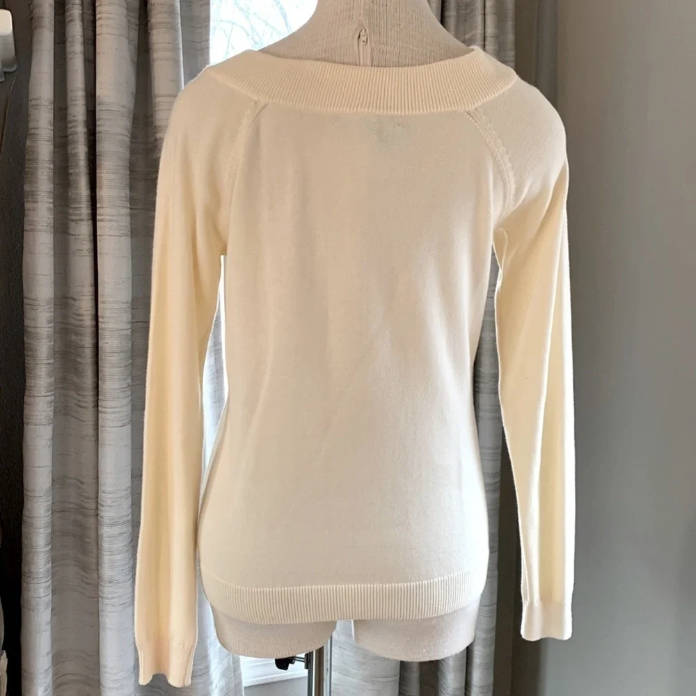 Lauren Ralph Lauren sz PL cream colored sweater with faux leather accent